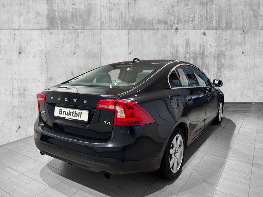 Bilde 5 av Volvo S60 T4 180 hk Momentum/Krok/P.Sensorer/High Performance++