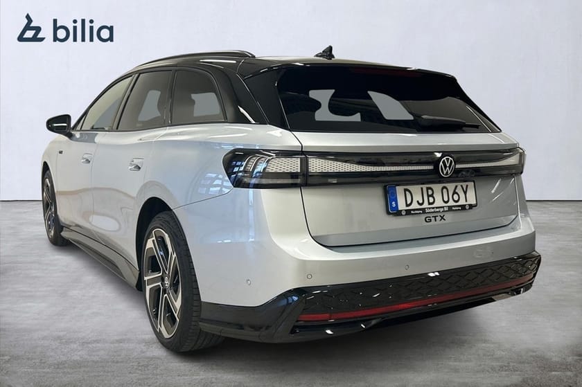 Bild 2 av Volkswagen ID.7 GTX Tourer H/K Head Up Pano 360 Värm 340HK