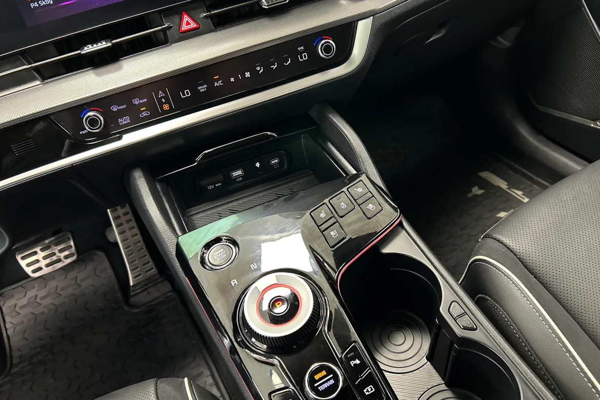 picture of a car