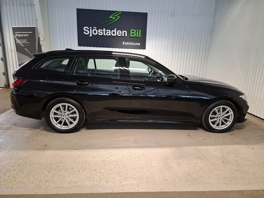 Bild 4 av BMW 320d Touring Steptr Ledljus Curved Display Navi Sportstolar