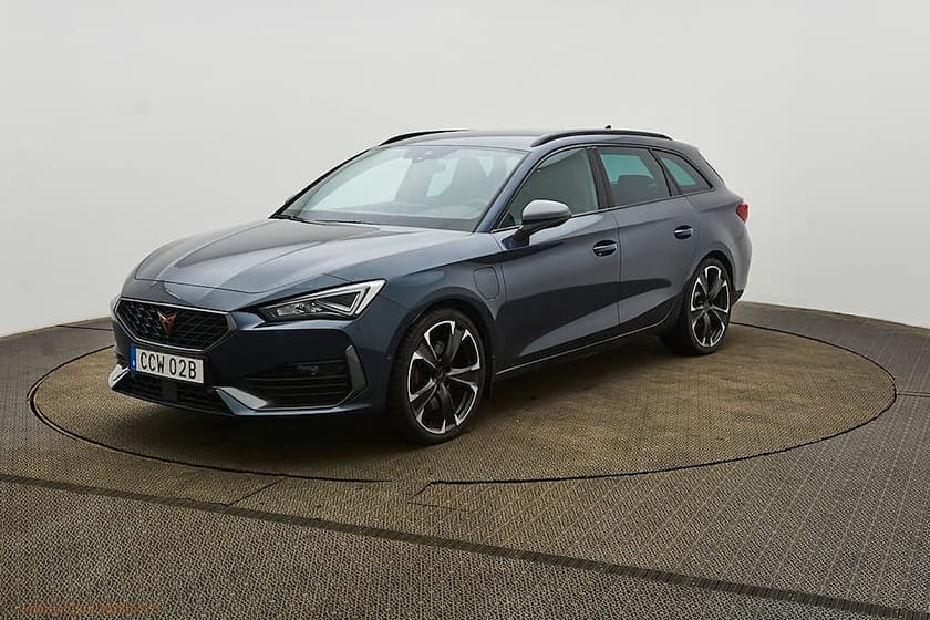Bild 1 av CUPRA Leon Sportstourer e-Hybrid SP VZ 245hk DSG | Värmare, Drag, Backkamera