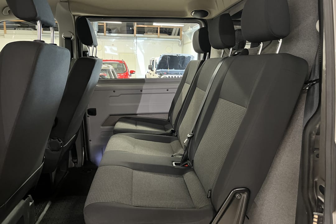 Volkswagen Transporter Kombi