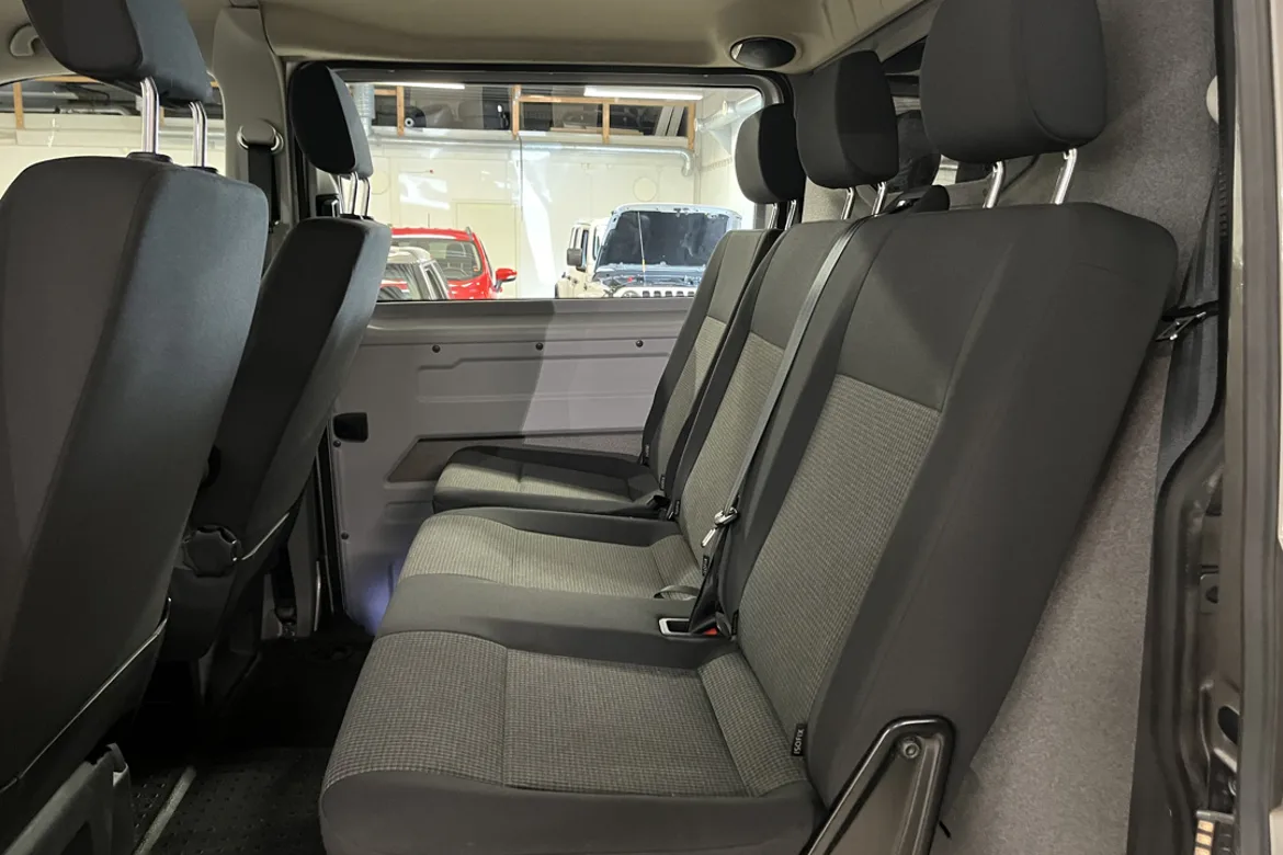 Volkswagen Transporter Kombi