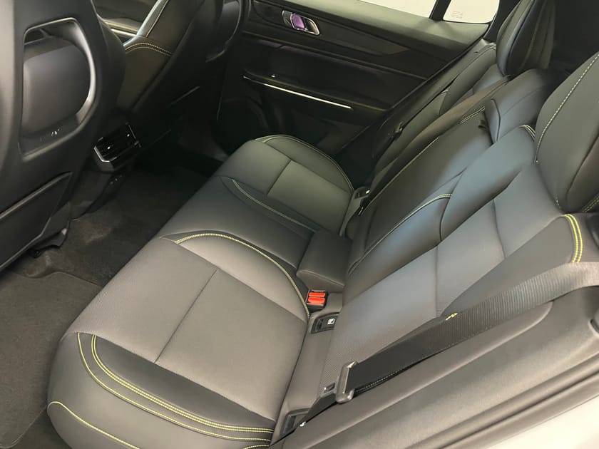 Bild 5 av Lynk & Co 01 PHEV More
