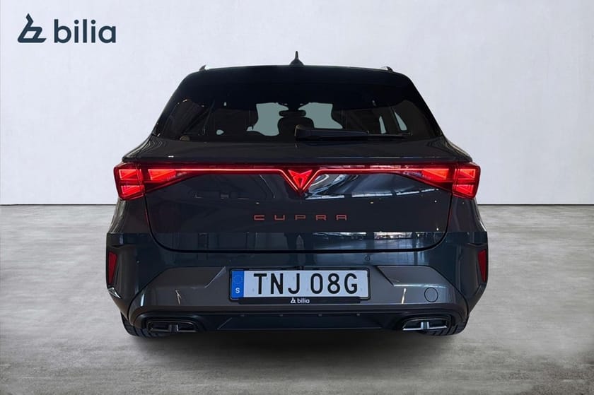 Bild 4 av CUPRA Leon Sportstourer 1.5 eTSI DSG Sekventiell, 150hk /EDGE