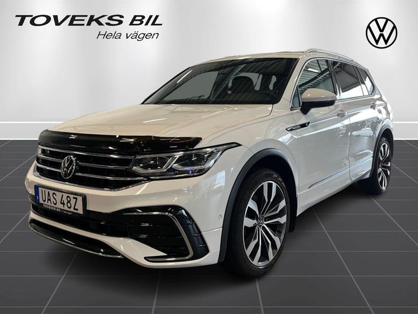 Bild 1 av Volkswagen Tiguan Allspace 7-sätes R-LINE 7-SITS 4MOTION PARKVÄRMARE