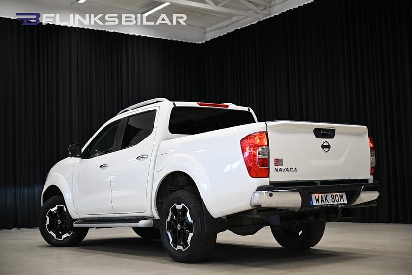 Bild 4 av Nissan Navara Dubbelhytt 190HK Automat|Tekna|Drag|FjärrstyrdVärmare|Moms|SeUtr!