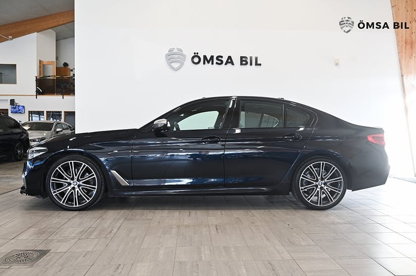 Bild 4 av BMW 520d xDrive Sedan M Sport Innovation Head-Up Taklucka H/K