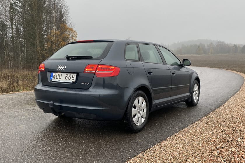 Bild 5 av Audi A3 Sportback 1.6 TDI Attraction, Comfort | MV | Drag | S&V