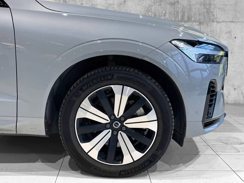 Bilde 3 av Volvo XC60 Recharge T6 Plus Dark TONEDE|PANO|SUB|DRIVER.AS