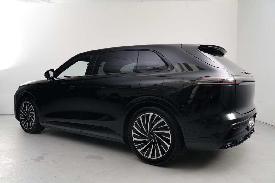 Exlantix ET 77 kWh AWD, 480hk, 2025