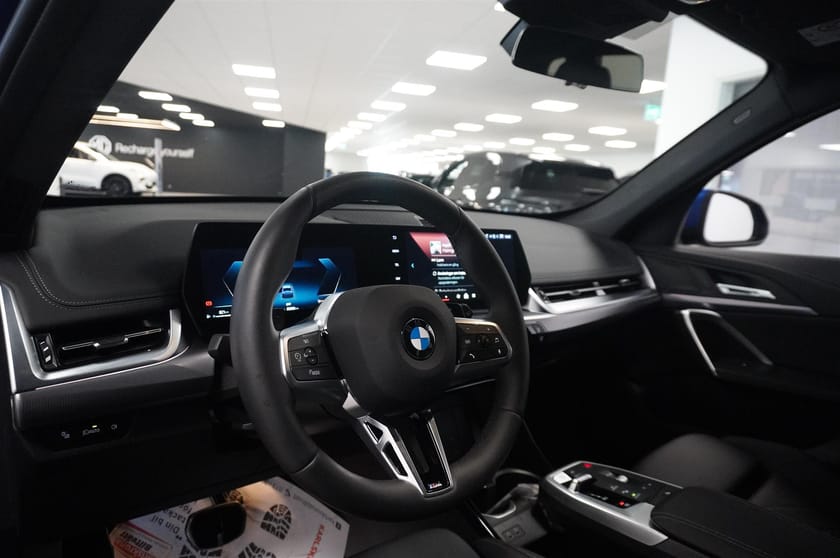Bild 2 av BMW X1 sDrive18i M-Sport Premium DAP Drag