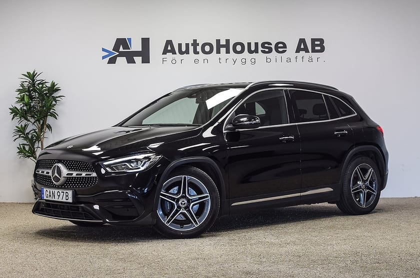 Bild 1 av Mercedes-Benz GLA 200 d 4MATIC AMG Line Drag Backkamera Garanti