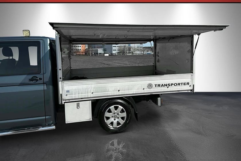 Bild 4 av Volkswagen Transporter Chassi Dubbelhytt T30 2.5 TDI Aut 5-Sits Skåp