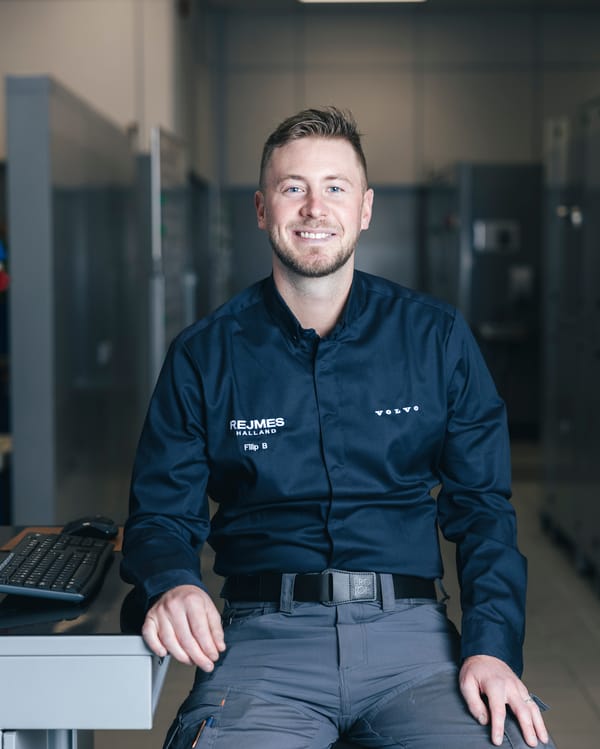 FILIP BENGTSSON - Service / Support