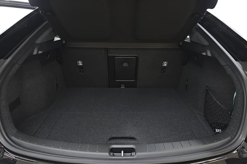 Bild 4 av Polestar 2 Long Range Dual Motor Performance Perfom Plus/HarmanKardon/Pilot Pack/Climate pack/Nappa läder