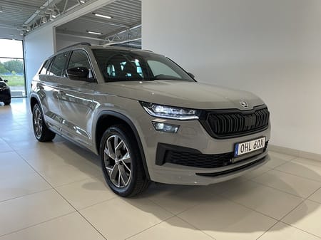 Škoda Kodiaq Skoda SPORTLINE TDI 200 DSG 4x4 VÄRMARE | PANORAMA
