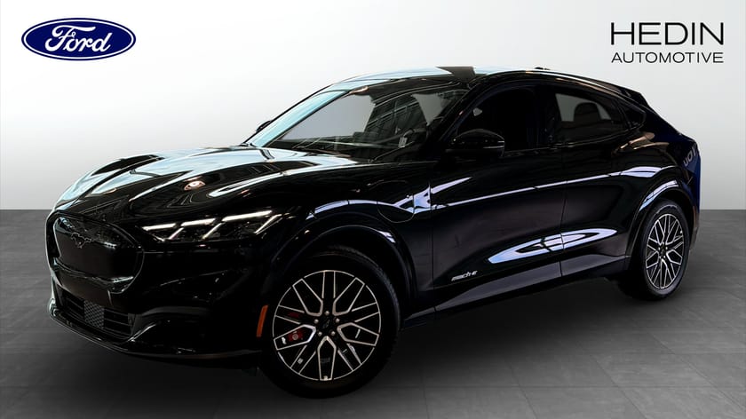 Bild 1 av Ford Mustang Mach-E Long Range Premium LR RWD Privarleasing från 6995kr/mån