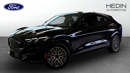 Ford Mustang Mach-E Long Range Premium LR RWD 276Hk / 615KM RÄCKVIDD / VÄRMEPUMP