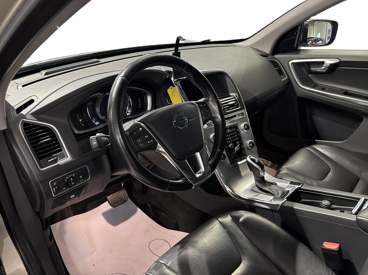 Volvo XC60 2017 - miniatyr 6