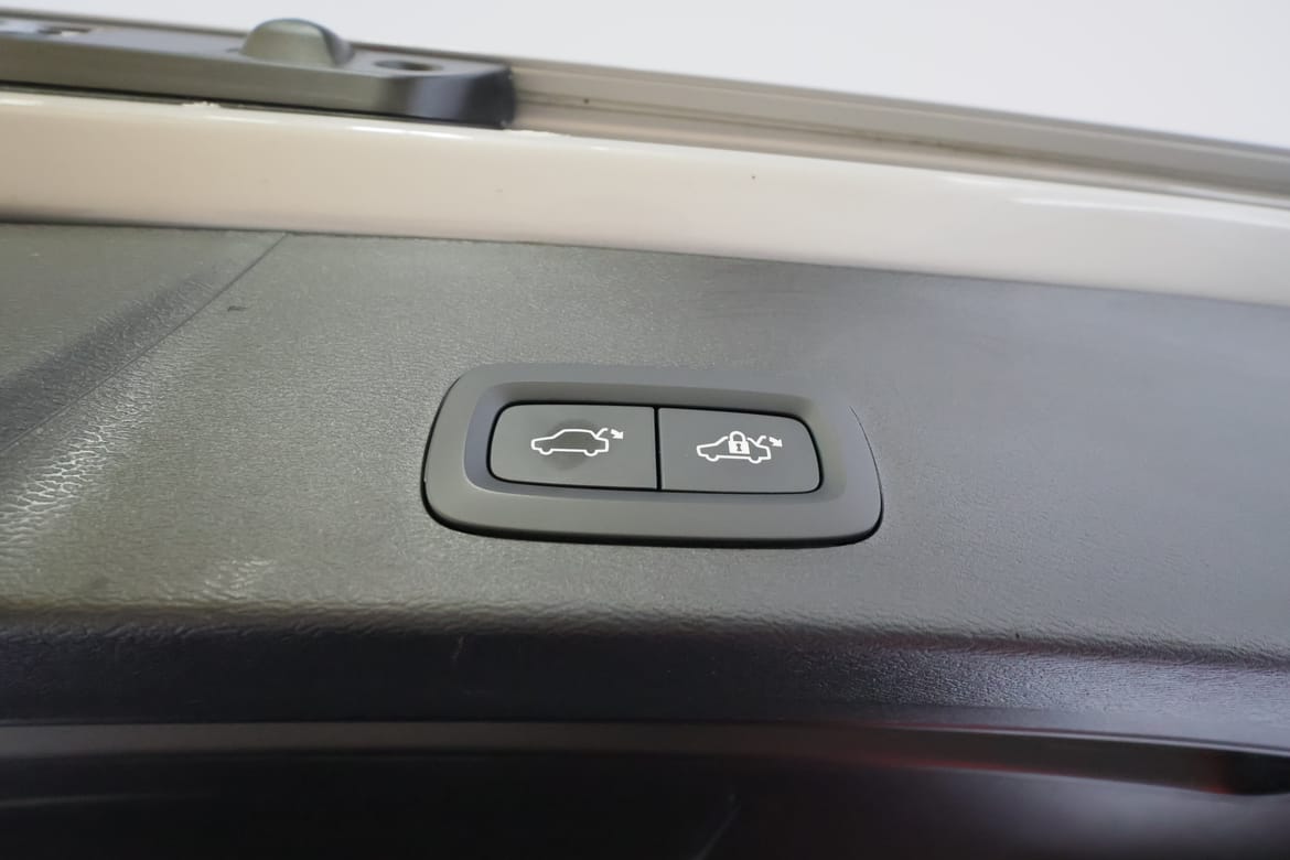 Volvo XC40 2024 - miniatyr 18