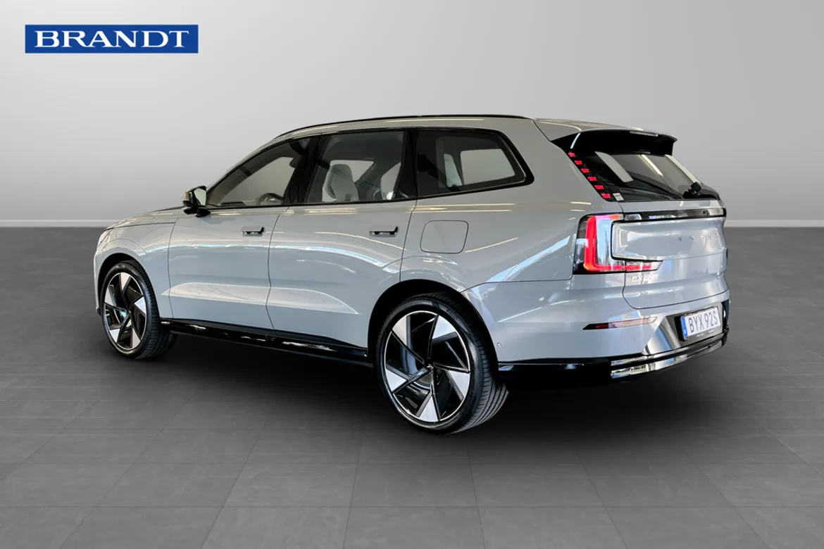 Volvo EX90