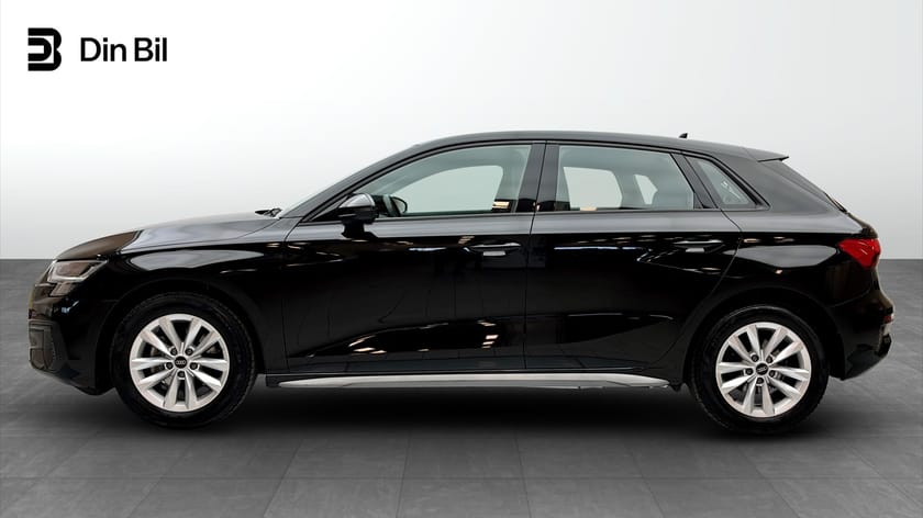 Bild 2 av Audi A3 Sportback 35 TFSI 150HK Cockpit / Carplay