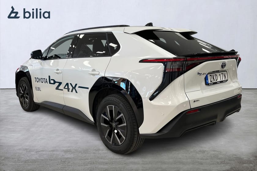 Bild 2 av Toyota bZ4X Executive AWD Vinterhjul