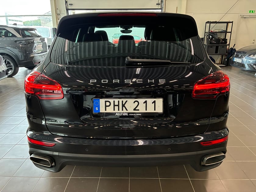 Bild 5 av Porsche Cayenne Diesel TipTronic S Platinum Edition PASM/Värmare/PDLS+