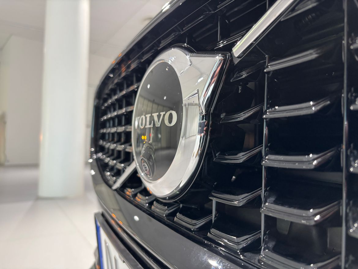 Bild 4 av 6 på bilen