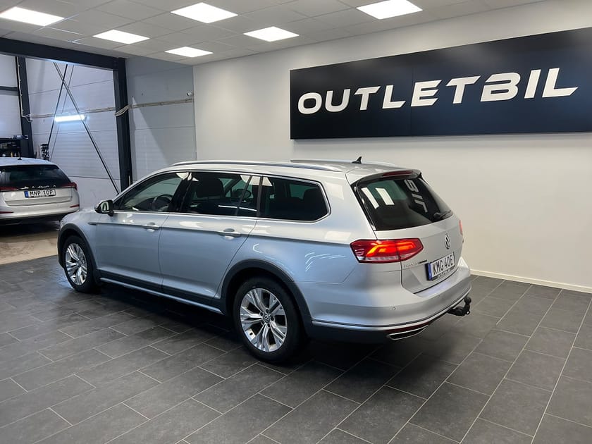 Bild 4 av Volkswagen Passat Alltrack Executive 2.0 TDI 190hk 4Motion Cockpit Läder