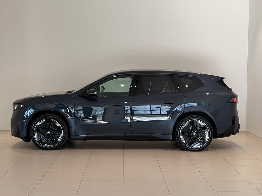 Bild 2 av BMW iX3 50 xDrive 50, Super Charged Edition - Demo