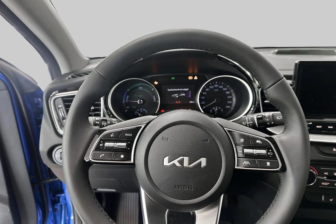 picture of a car