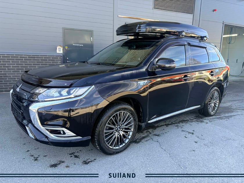Bilde 1 av Mitsubishi Outlander PHEV Glasstak I Skinn I LED bar I Kompl. service
