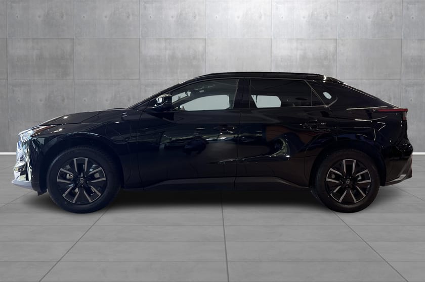 Bilde 2 av Toyota bZ4X AWD/Automat/ WLTP 516km