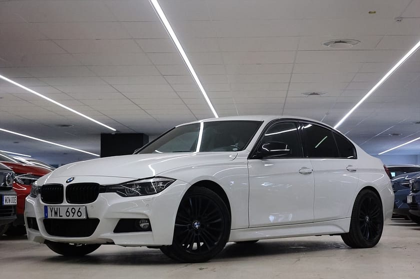 Bild 3 av BMW 318d Sedan 150hk M Sport Shadow Drag Navi Läder