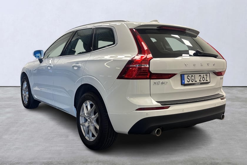Bild 4 av Volvo XC60 T5 AWD Momentum Advanced SE II