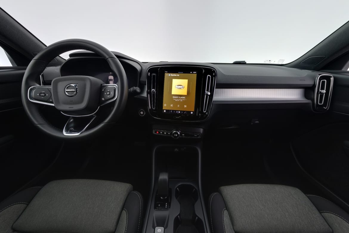 Volvo XC40 2024 - miniatyr 7