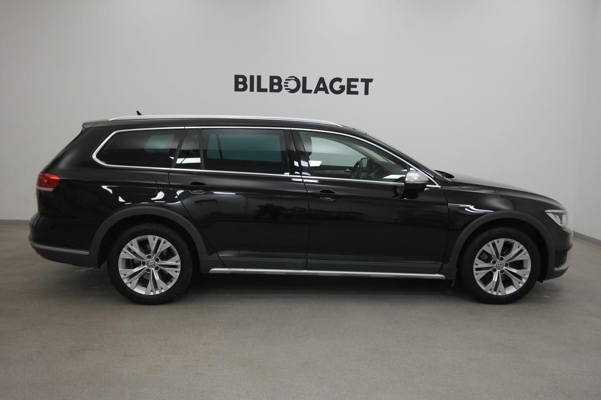 Volkswagen Passat 2018 - miniatyr 3