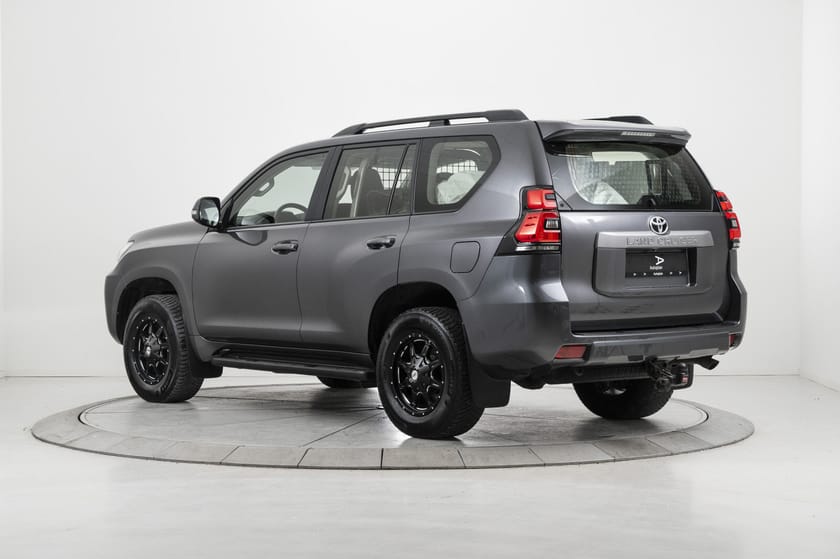 Bilde 5 av Toyota Land Cruiser 5-dørs 2,8 D-4D DLX aut Cruise/Krok/Kamera/DAB/BT