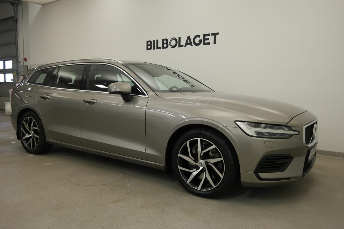 Volvo V60 2020 - miniatyr 2