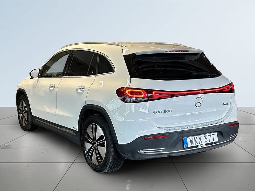 Bild 5 av Mercedes-Benz EQA 300 4MATIC Electric Art Line MOMS/Ad.Fhåll/Kamera/SoV