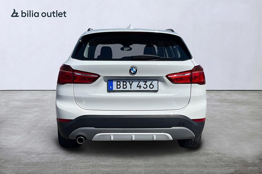 Bild 5 av BMW X1 sDrive18d Sport Line 150hk / Drag Sensorer Bluetooth