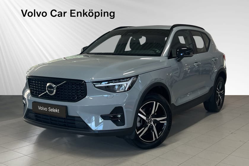 Bild 1 av Volvo XC40 B3 FWD Bensin Plus Dark 0%RÄNTA FRI SERIVICE