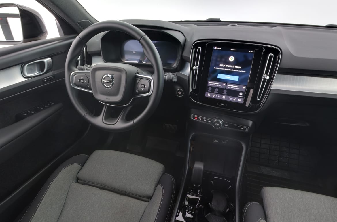 Volvo XC40 2025 - miniatyr 8