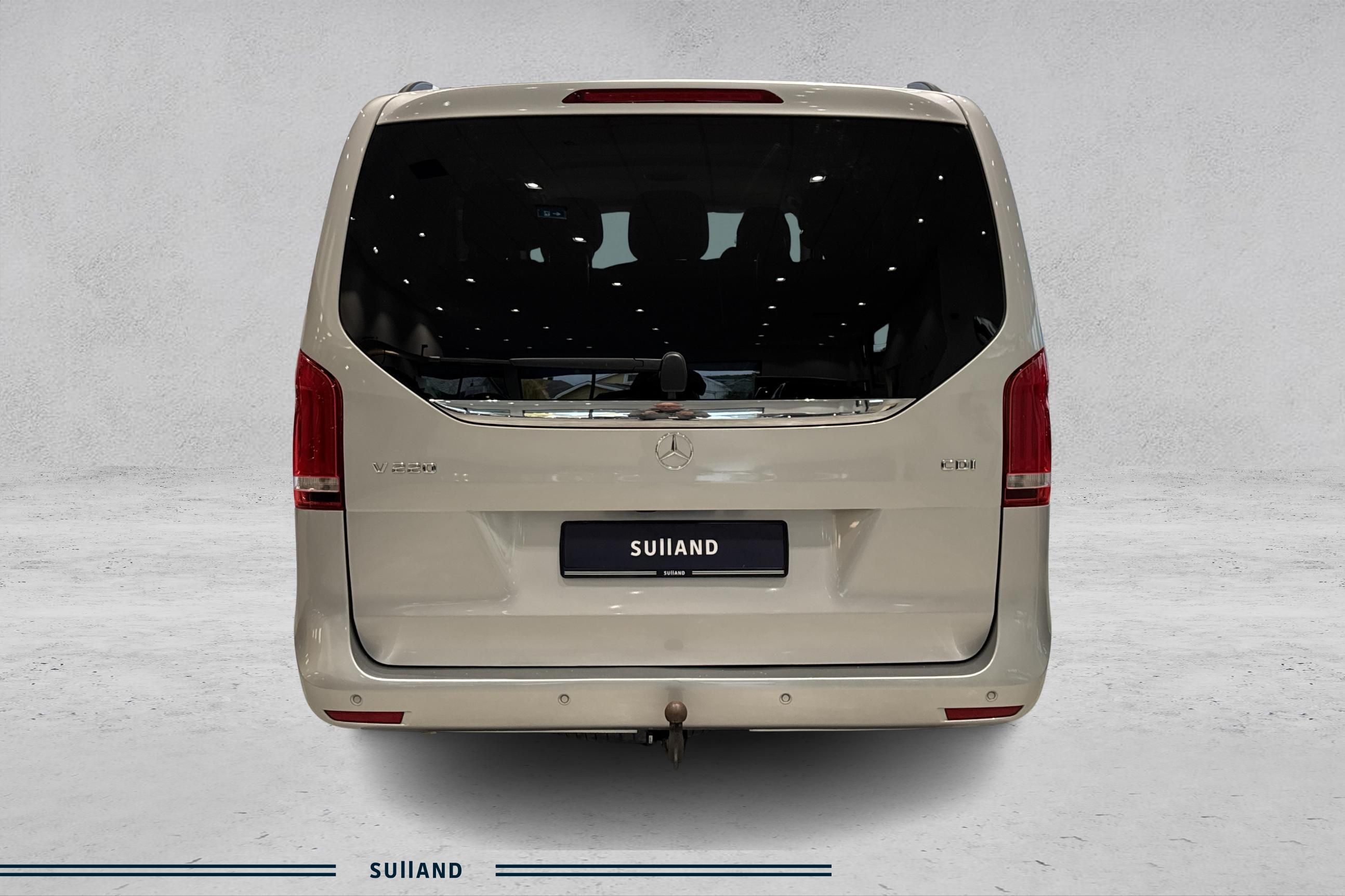 Thumnail bilde 3 av Mercedes-Benz V 220d 3.1t