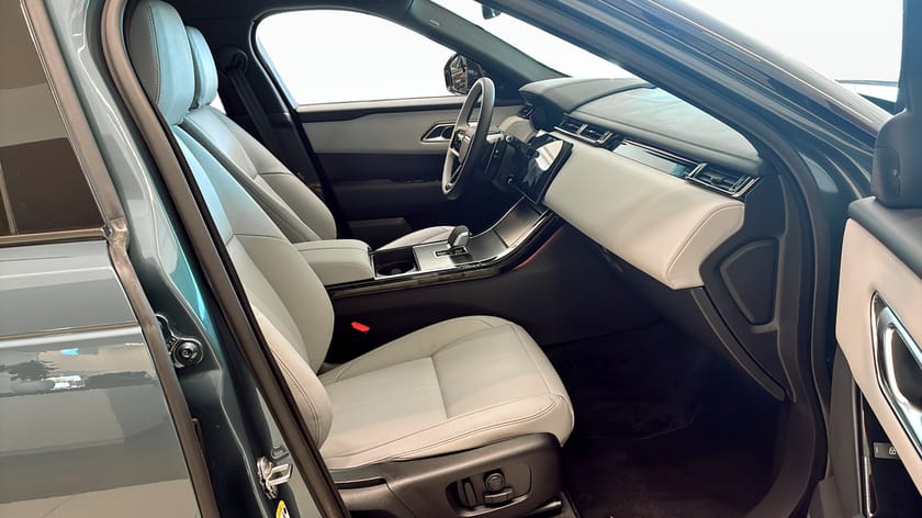 Bild 3 av Land Rover Range Rover Velar P400e Dynamic SE