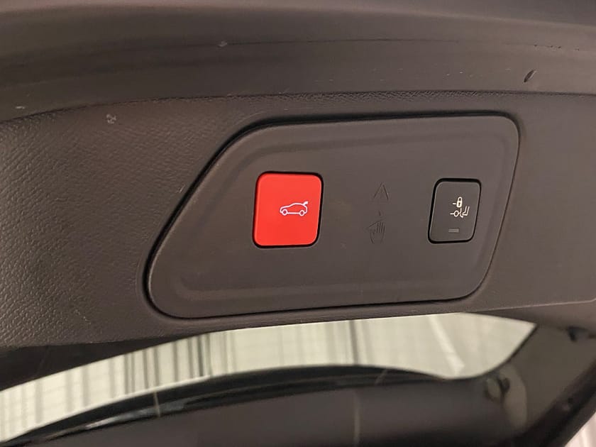 Bild 5 av Peugeot 3008 GT PureTech 130 AUT MOTORISERAD BAKLUCKA