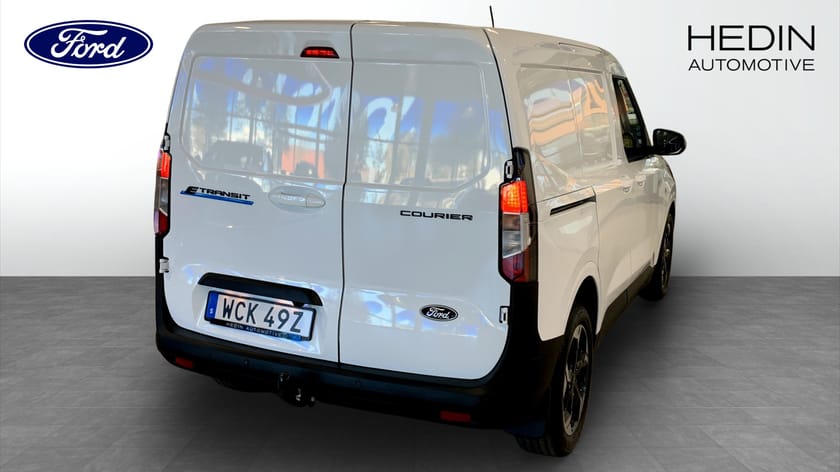 Bild 2 av Ford E-Transit Courier Electric Skåp Limited 136hk Automat Demobil