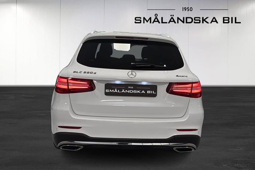 Bild 5 av Mercedes-Benz GLC 220 d 4MATIC AMG Line Panorama Drag 170hk